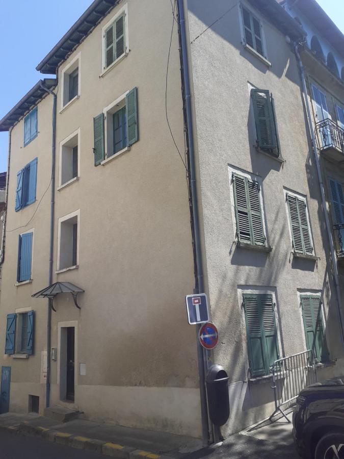 Charmant Petit Studio Au Coeur De Figeac Apartment Exterior foto